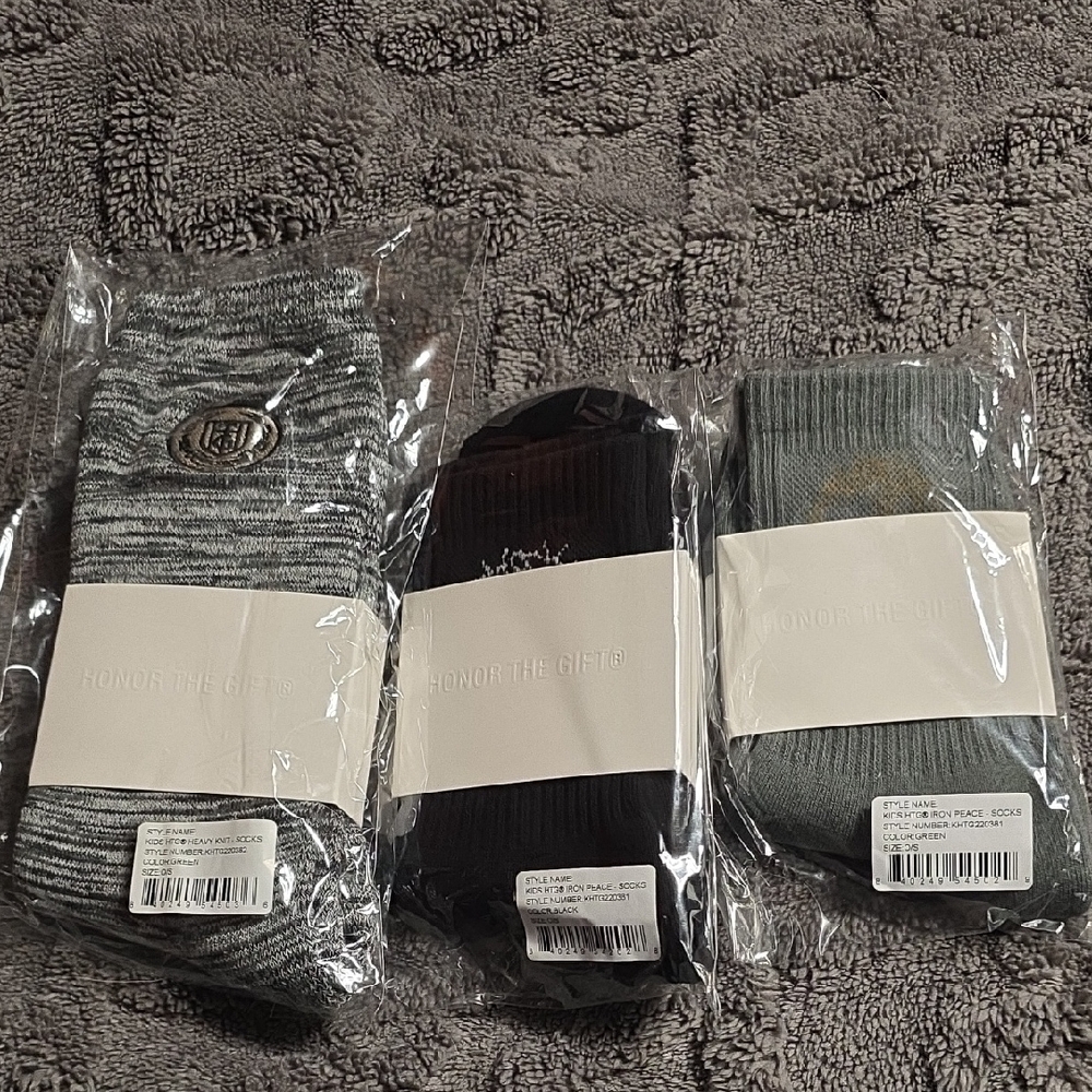 3 Pairs Of Honor The Gift Kids Socks